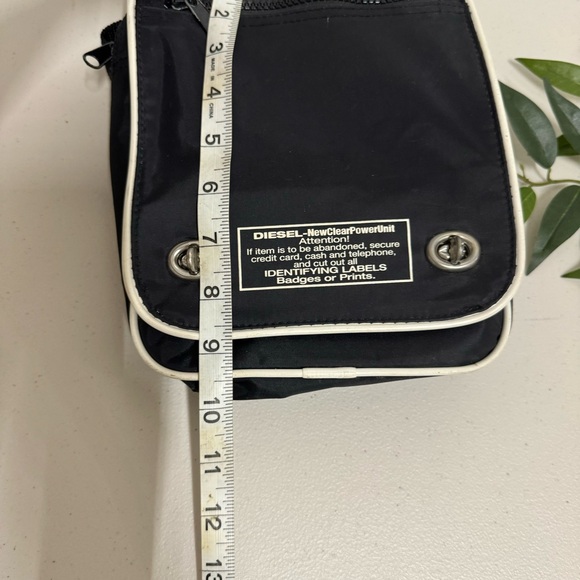 DIESEL VINTAGE Y2K FLAP LIGHTWEIGHT BACKPACK - Picture 7 of 7